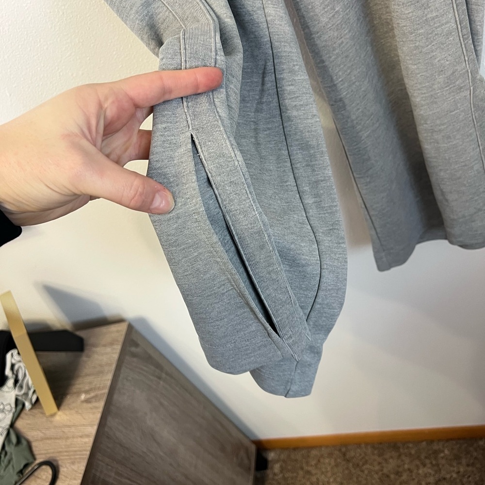 Athleta Sweatpants - Picture 4 of 8